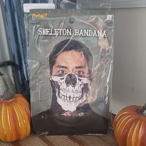 Spirit Halloween Skull Face Bandana